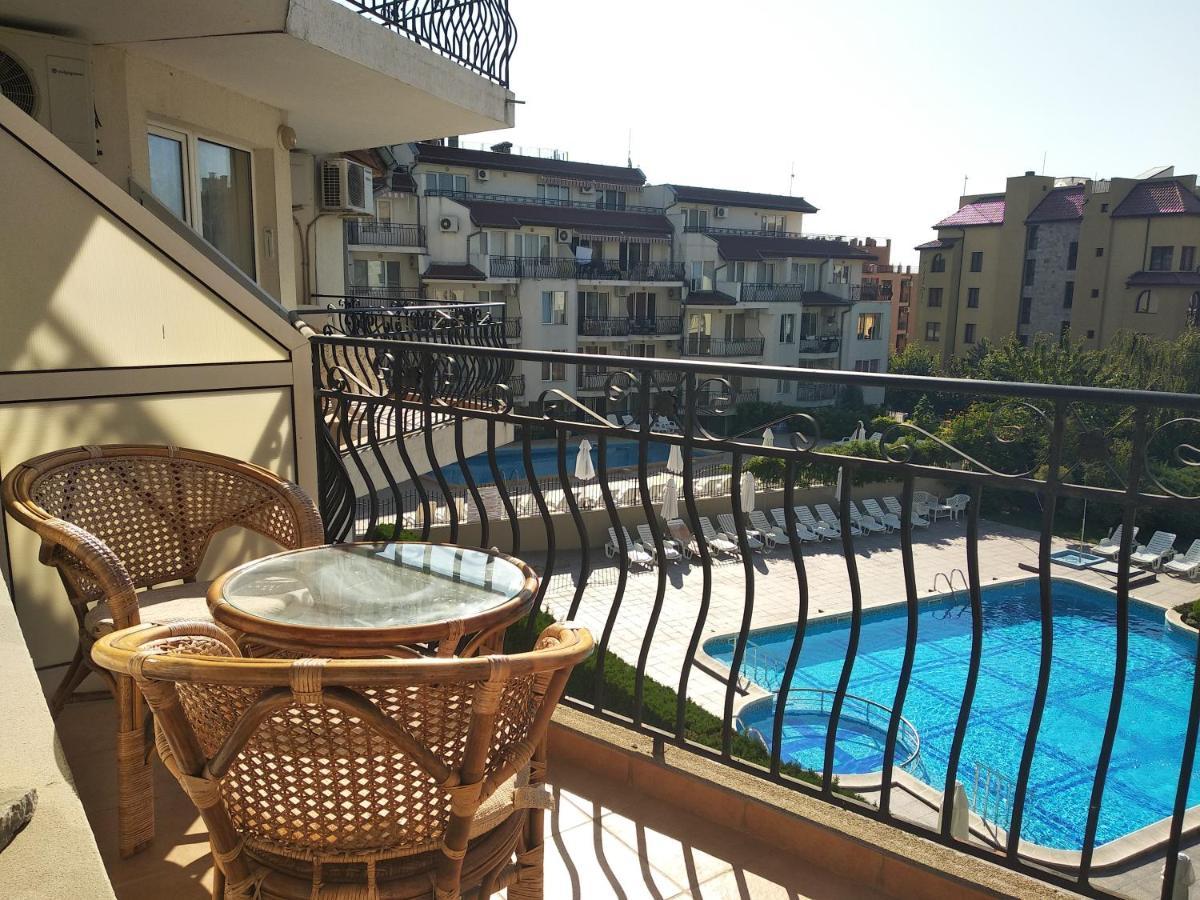 Dom-El Real Apartments 4 - Светий Влас Екстер'єр фото